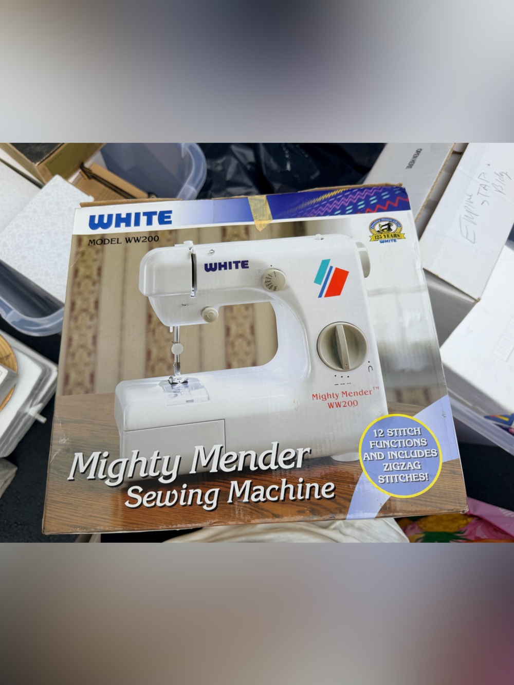 NIB White Model WW200 Mighty Mender Portable Sewing Machine, portable sewing